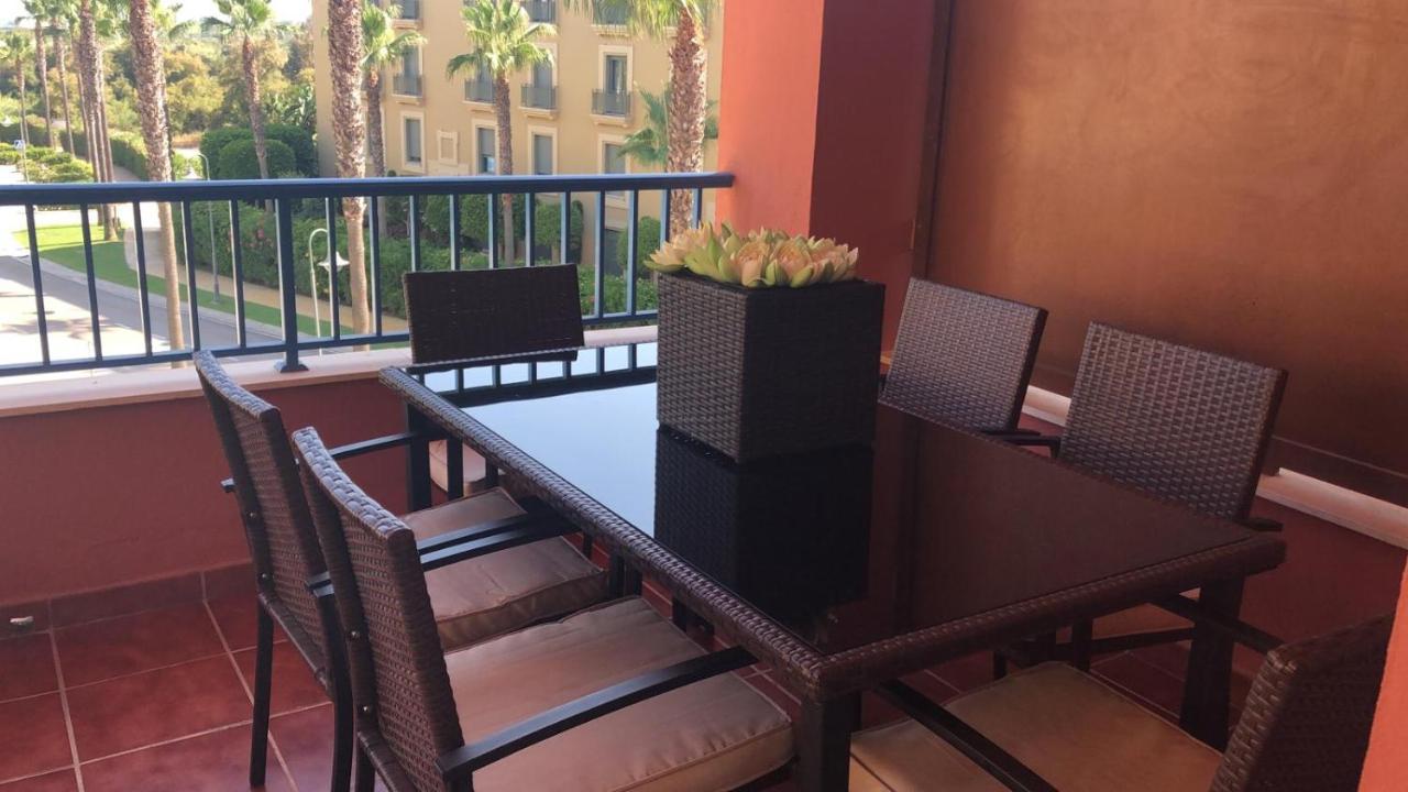 La Marina, Sotogrande Appartement Buitenkant foto